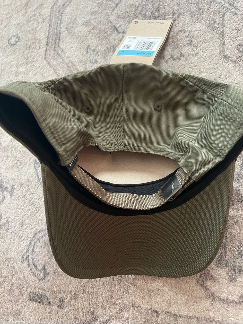 Jordan Rise Cap in Medium Olive FD5186-222